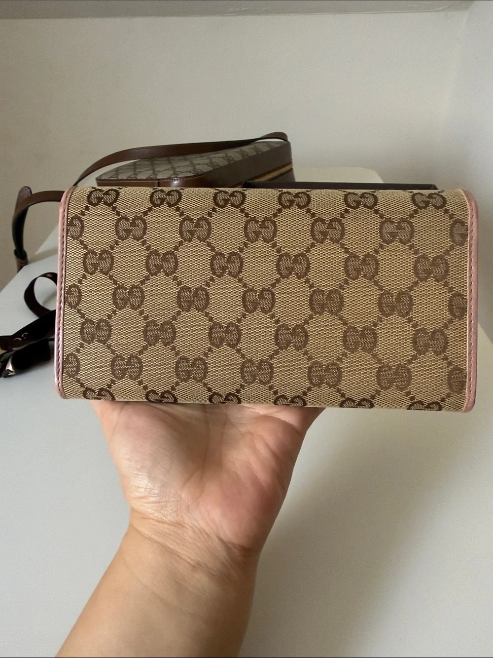 Gucci Beige GG Supreme Wallet with Pink Trim and Gold Heart Logo